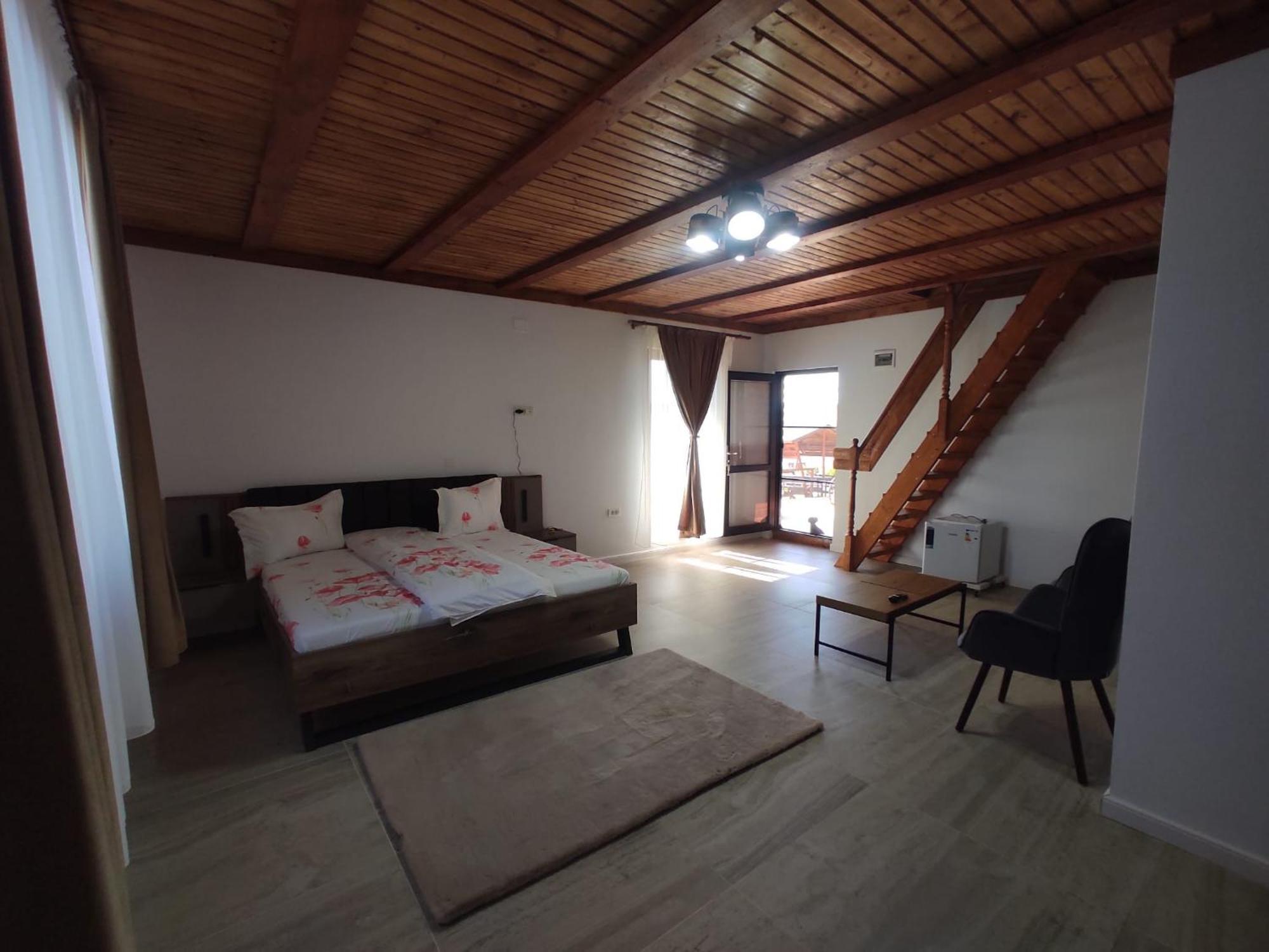 La Hacienda Hotel Chetani Ngoại thất bức ảnh